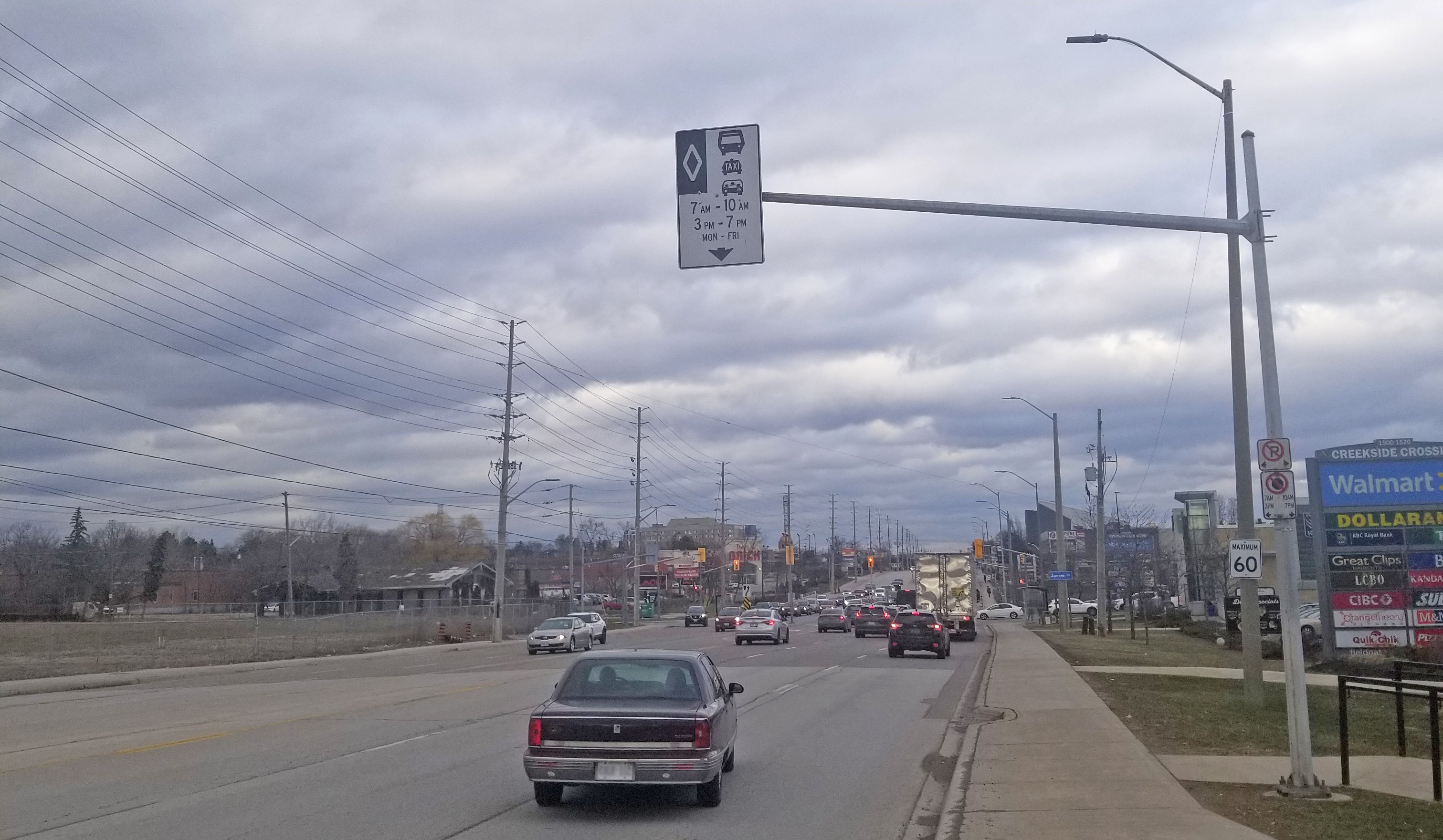 Dundas east street photo